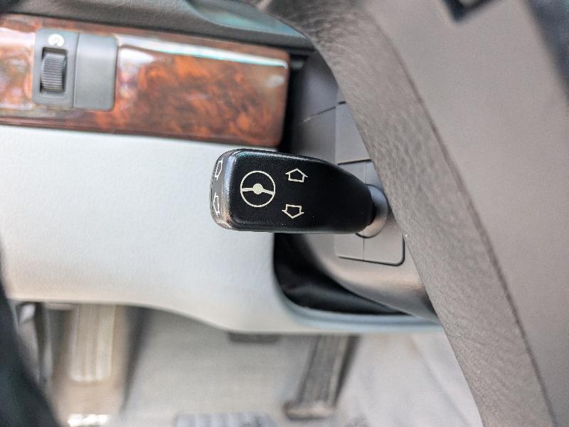 BMW 7-Series 740iL 2000