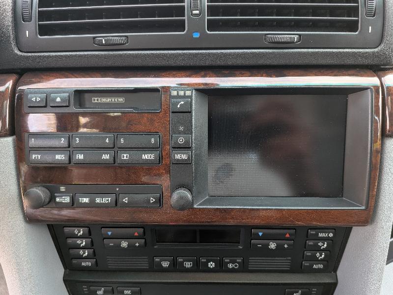 BMW 7-Series 740iL 2000