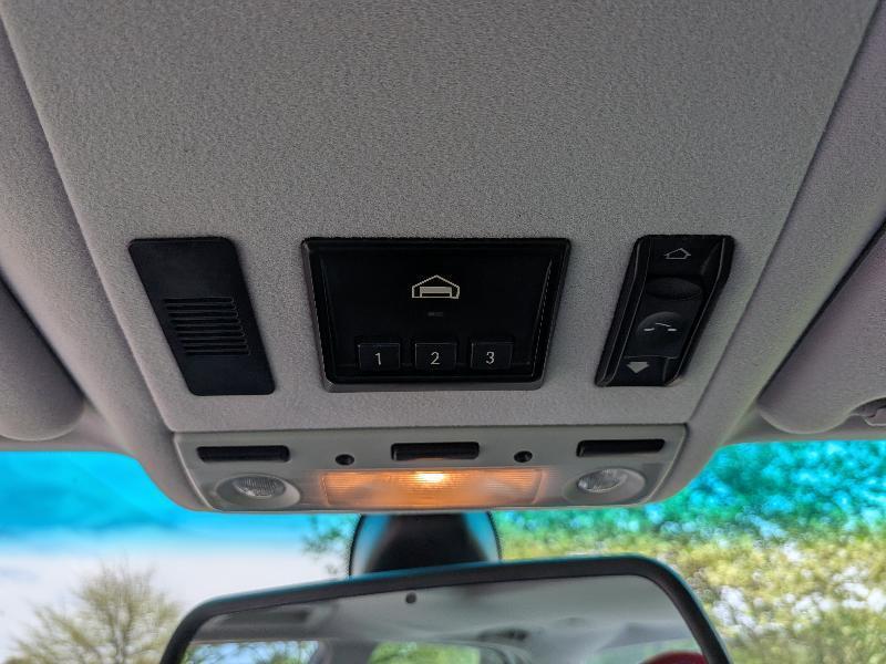 BMW 7-Series 740iL 2000