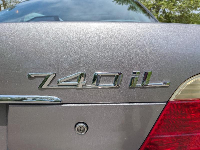 BMW 7-Series 740iL 2000