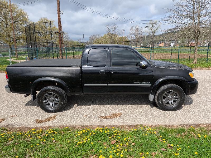 Toyota Tundra SR5 Access Cab 4WD 2004