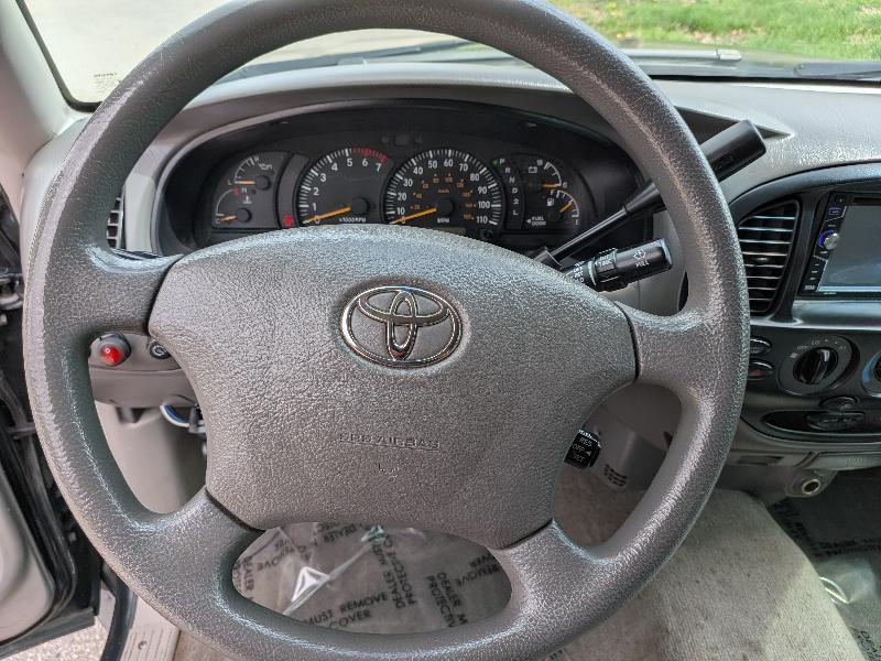 Toyota Tundra SR5 Access Cab 4WD 2004