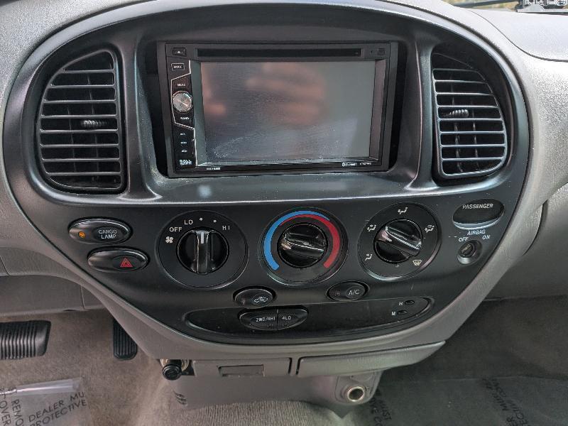 Toyota Tundra SR5 Access Cab 4WD 2004