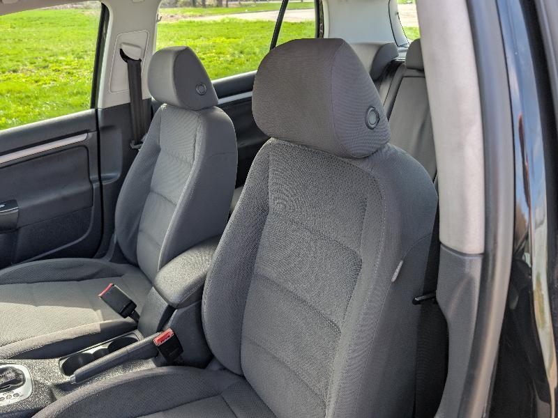 Volkswagen Rabbit S 2008