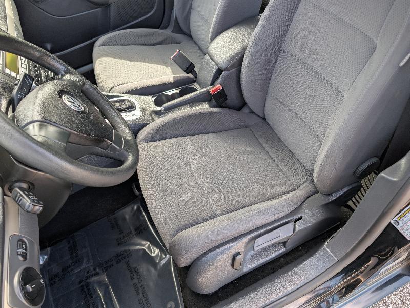 Volkswagen Rabbit S 2008