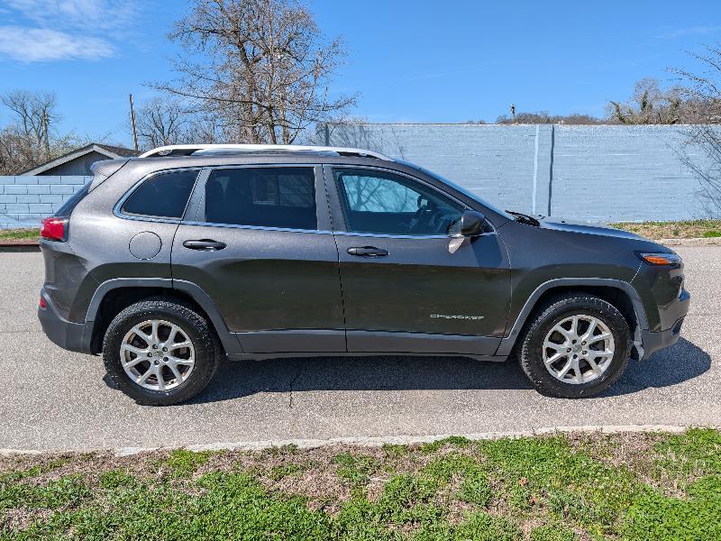 Jeep Cherokee Latitude 4WD 2016