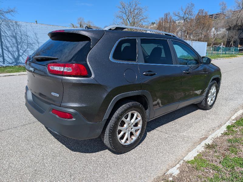 Jeep Cherokee Latitude 4WD 2016
