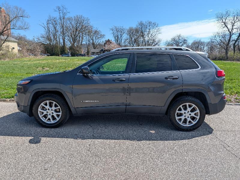 Jeep Cherokee Latitude 4WD 2016