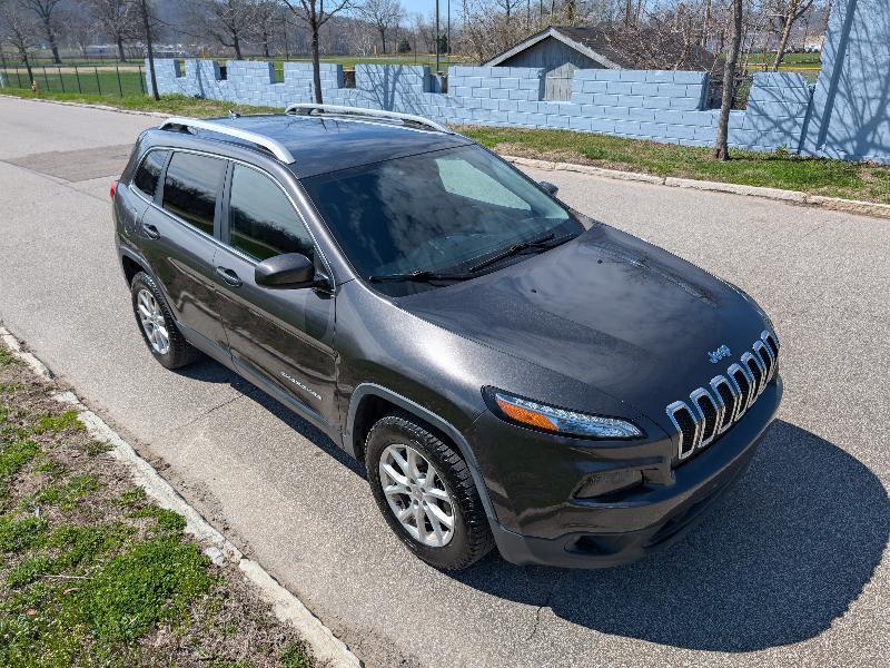 Jeep Cherokee Latitude 4WD 2016