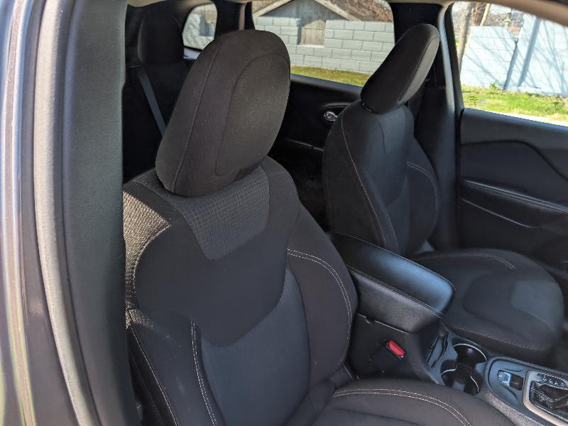 Jeep Cherokee Latitude 4WD 2016