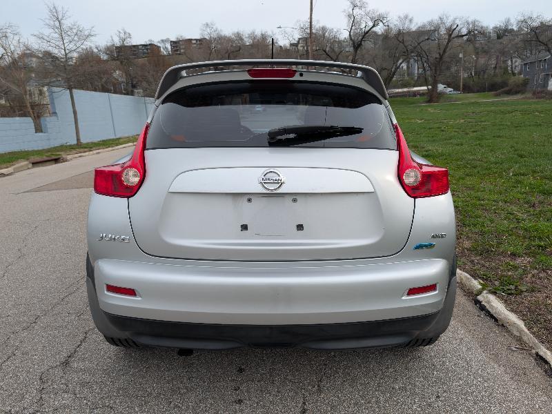 Nissan Juke S AWD 2013