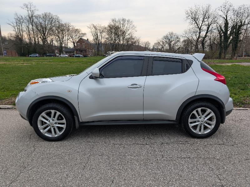 Nissan Juke S AWD 2013