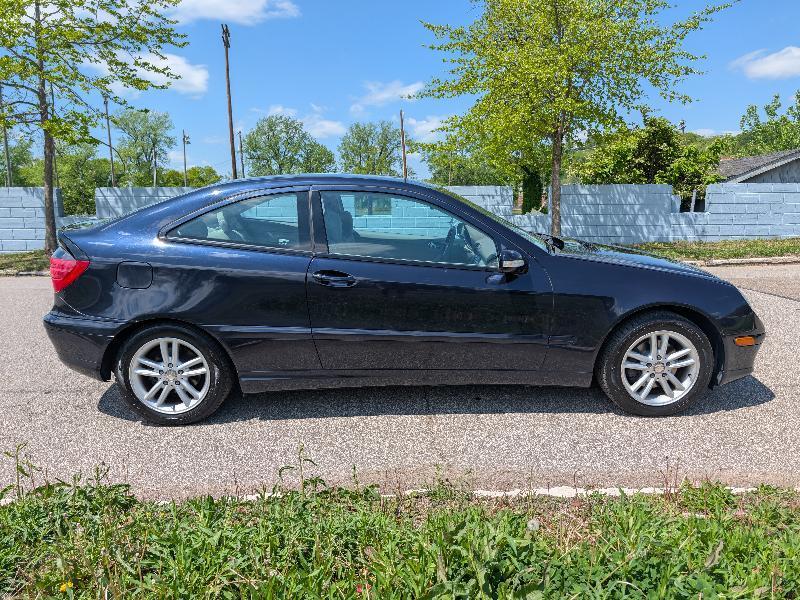 Mercedes-Benz C-Class C230 Kompressor 2004