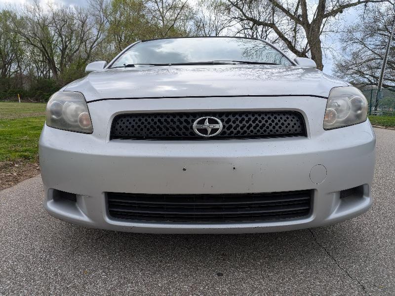 Scion tC  2010