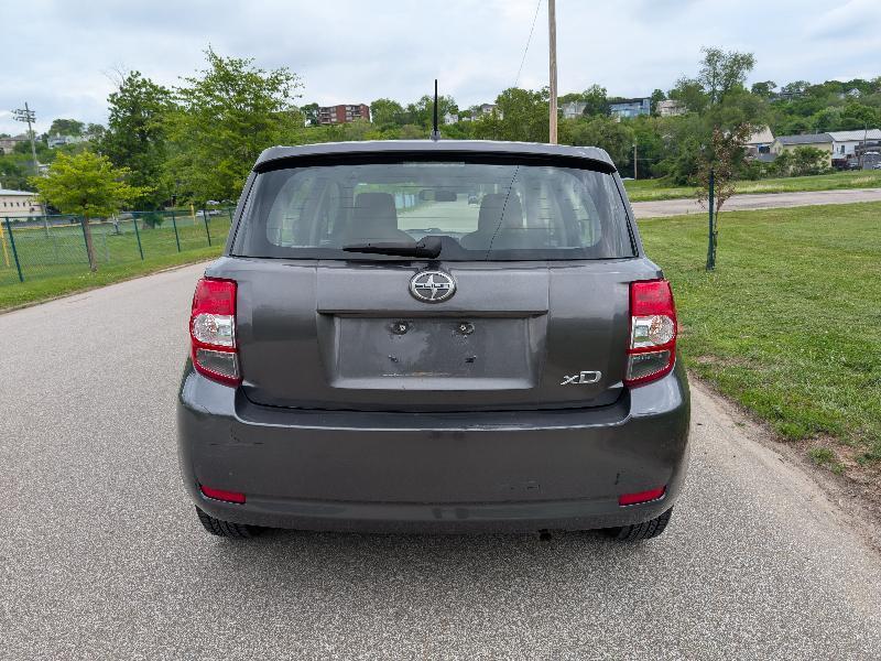 Scion xD Base 4D Hatchback 2008