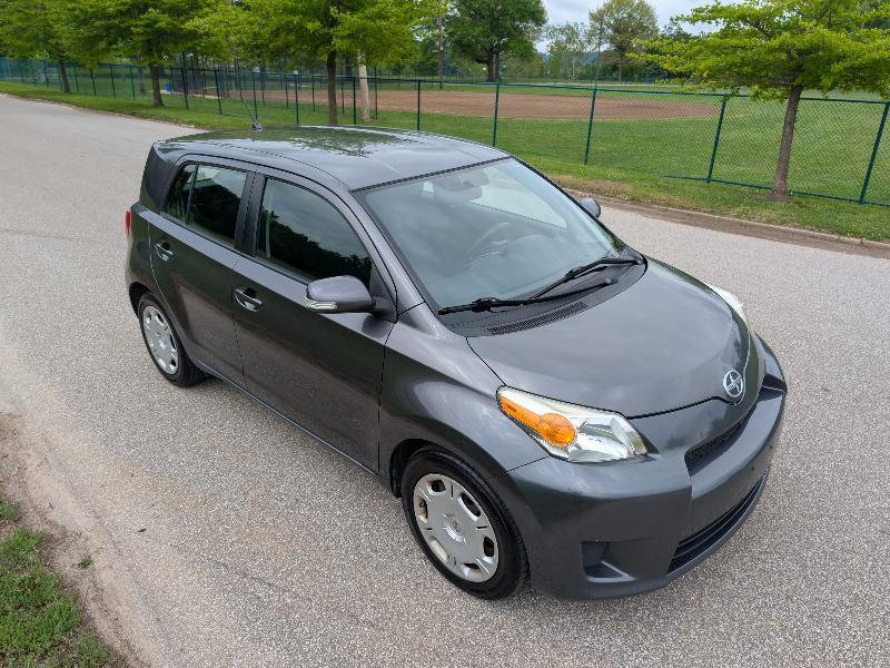 Scion xD Base 4D Hatchback 2008