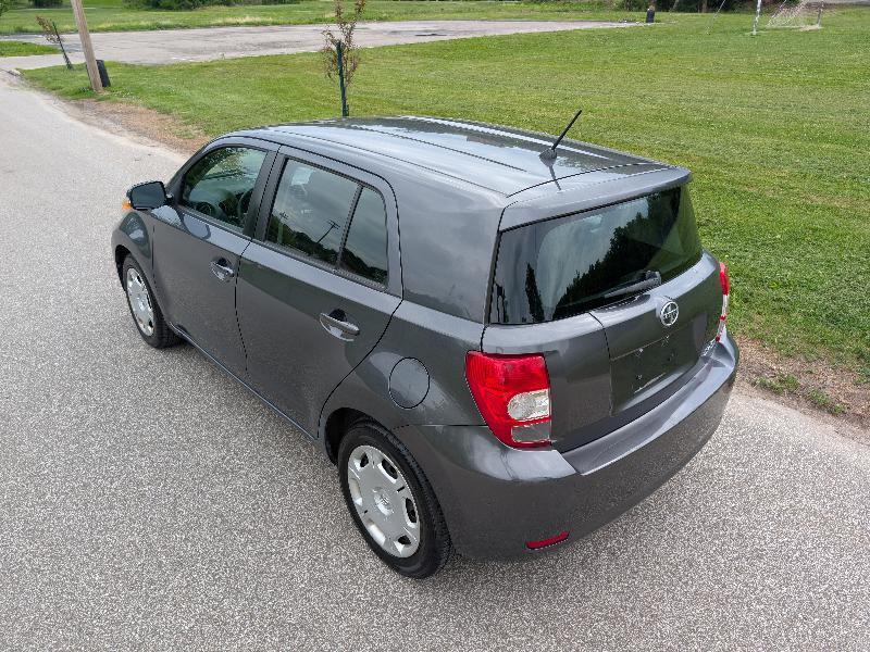 Scion xD Base 4D Hatchback 2008