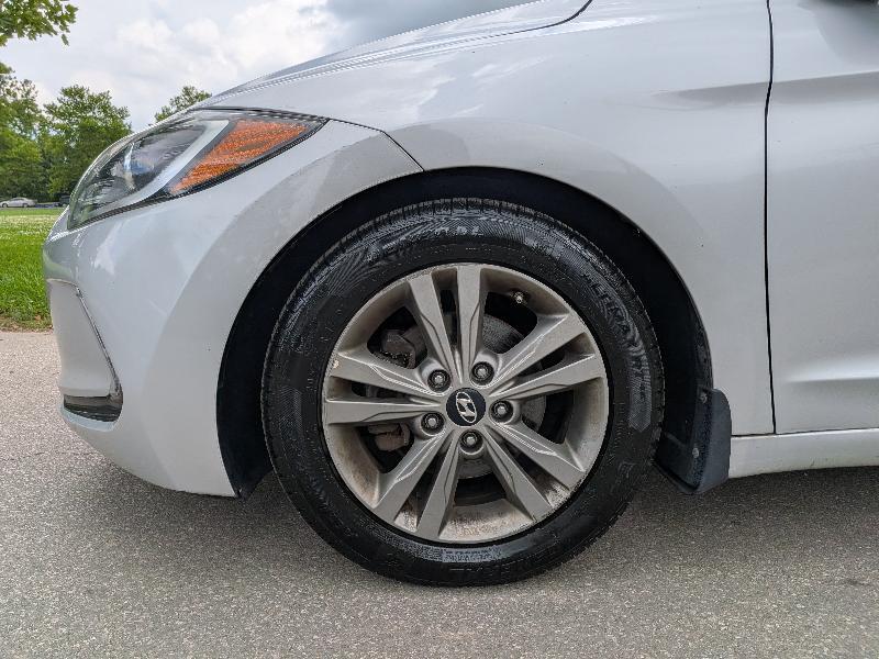 Hyundai Elantra Limited 2018