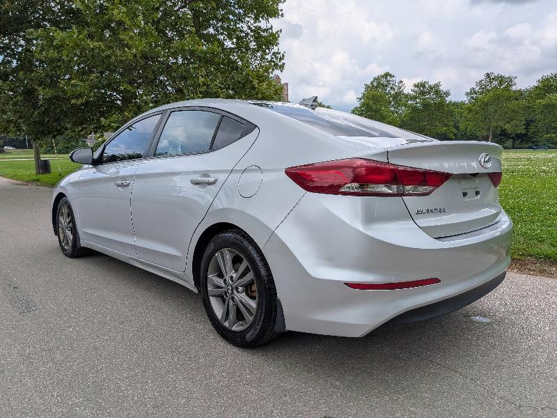 Hyundai Elantra Limited 2018