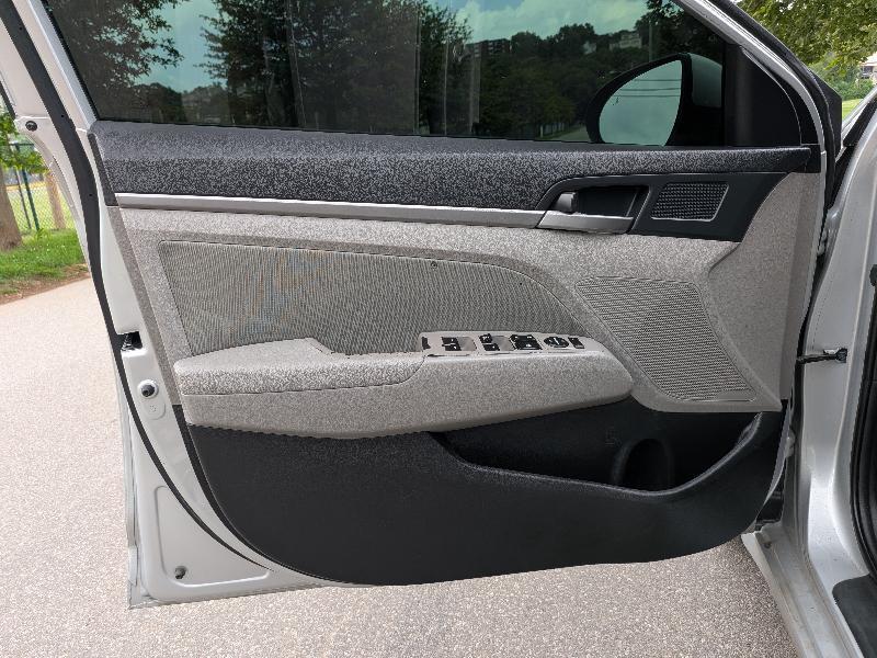 Hyundai Elantra Limited 2018