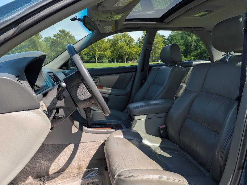 Lexus ES 300 Base 1998