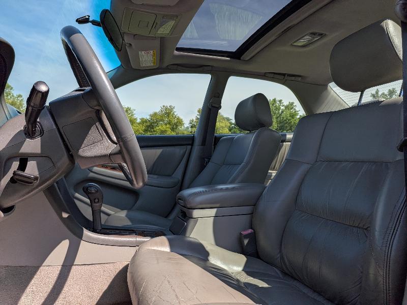 Lexus ES 300 Base 1998