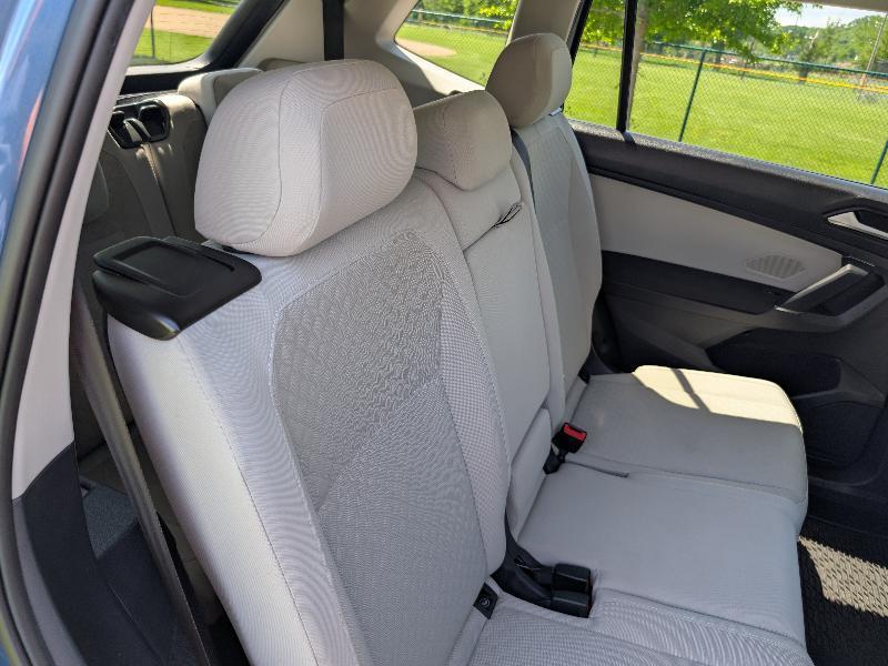Volkswagen Tiguan S 2020
