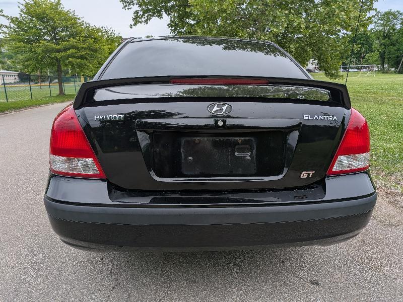 Hyundai Elantra GLS 2003