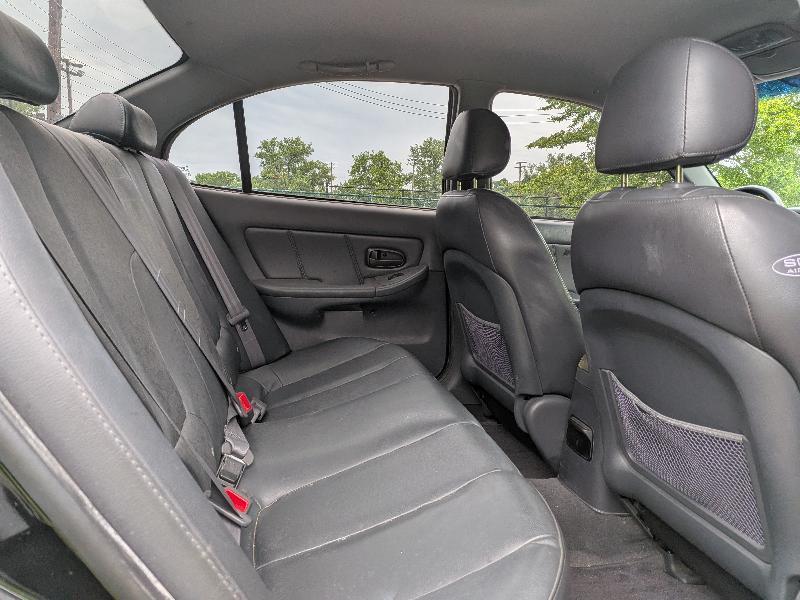 Hyundai Elantra GLS 2003