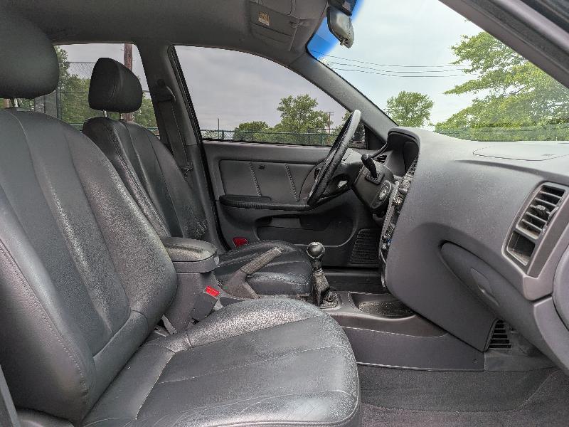 Hyundai Elantra GLS 2003