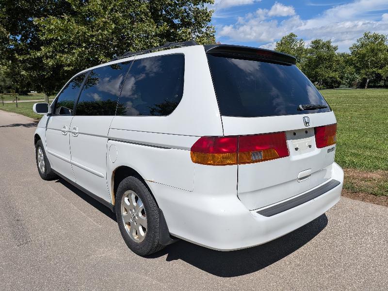 Honda Odyssey EX w/ Leather and DVD 2003
