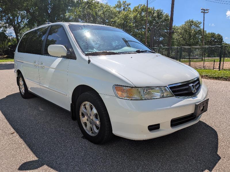 Honda Odyssey EX w/ Leather and DVD 2003