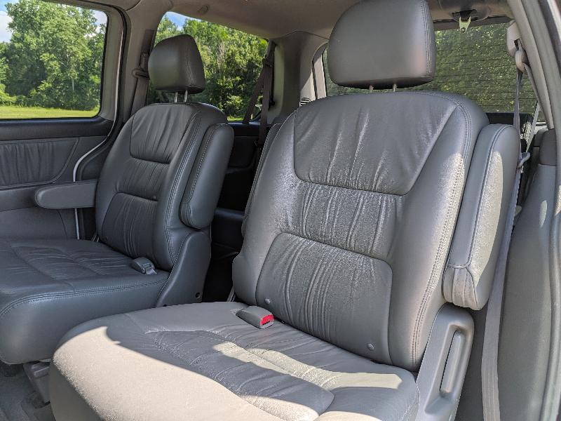 Honda Odyssey EX w/ Leather and DVD 2003