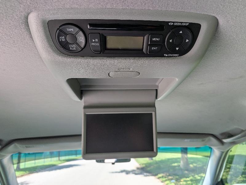 Honda Odyssey EX w/ Leather and DVD 2003