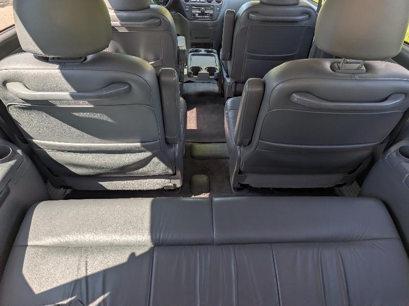 Honda Odyssey EX w/ Leather and DVD 2003