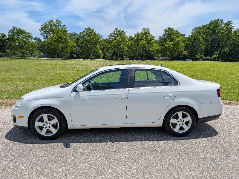 Volkswagen Jetta SE 2009