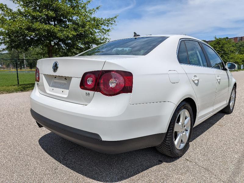 Volkswagen Jetta SE 2009