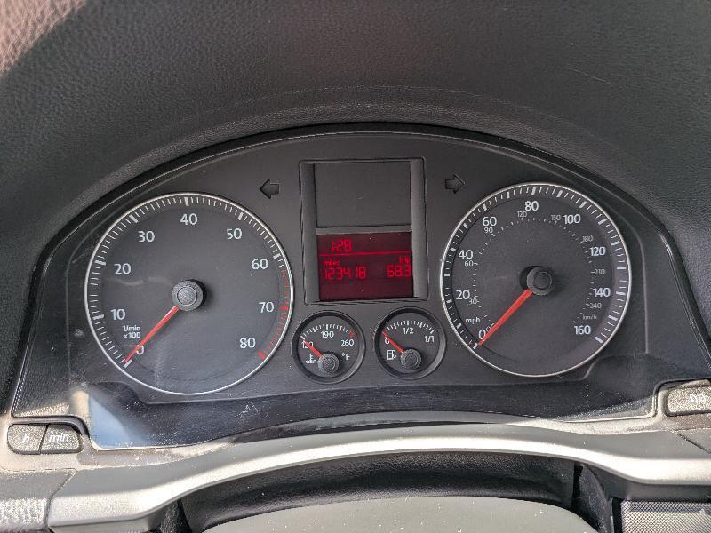 Volkswagen Jetta SE 2009