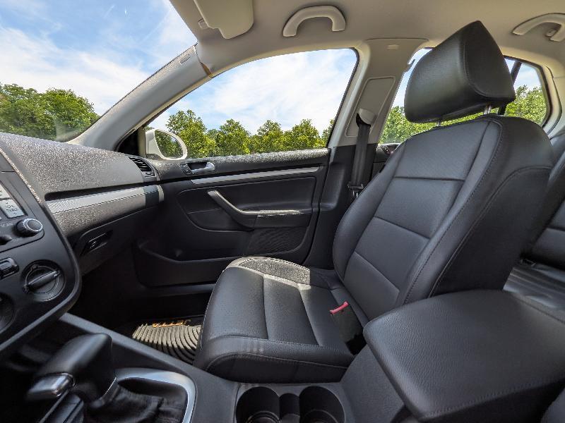 Volkswagen Jetta SE 2009
