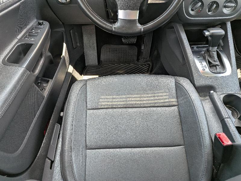 Volkswagen Jetta SE 2009
