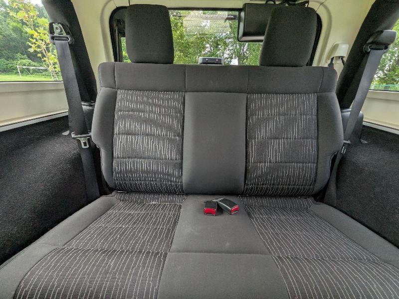 Jeep Wrangler Sahara 4WD 2011