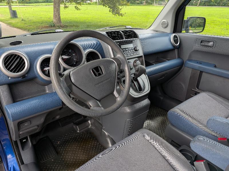 Honda Element EX 4WD 2004