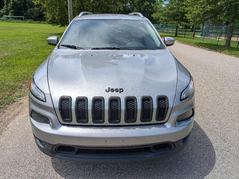 Jeep Cherokee Latitude FWD 2017