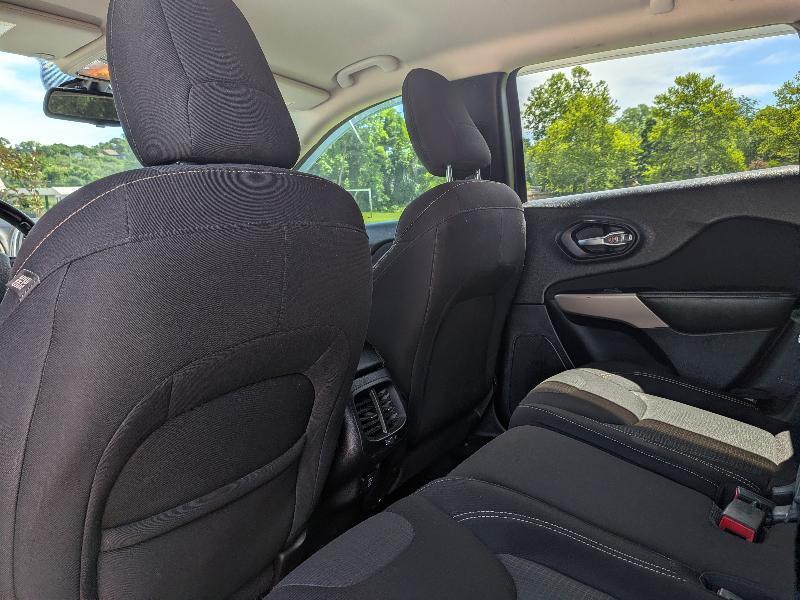 Jeep Cherokee Latitude FWD 2017
