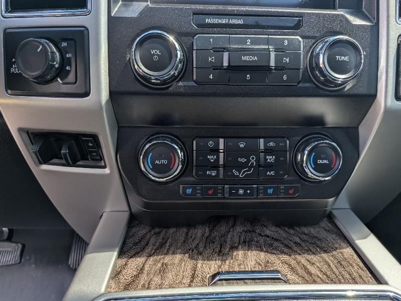 Ford F-250 SD Lariat Crew Cab 4WD 2019