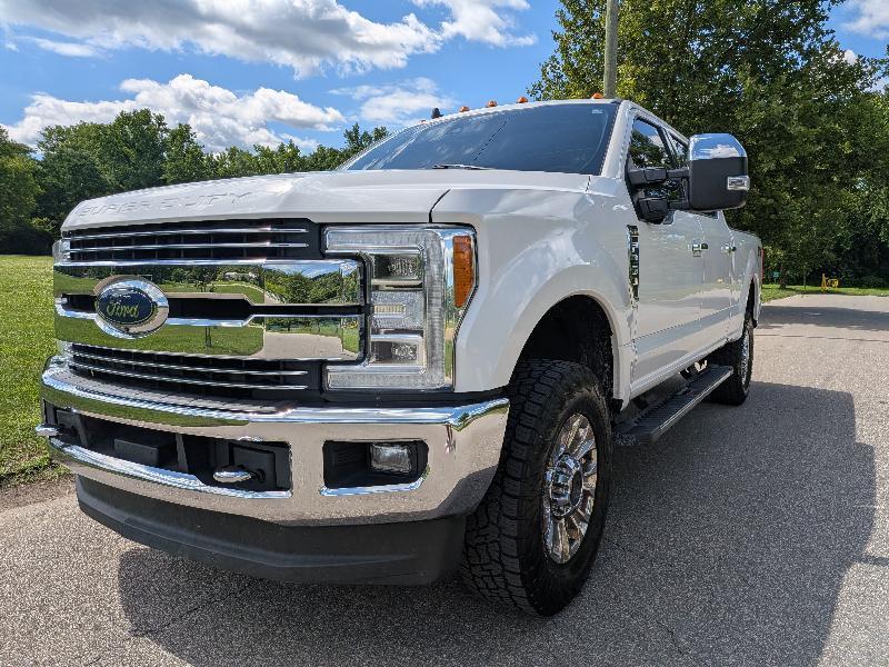 Ford F-250 SD Lariat Crew Cab 4WD 2019