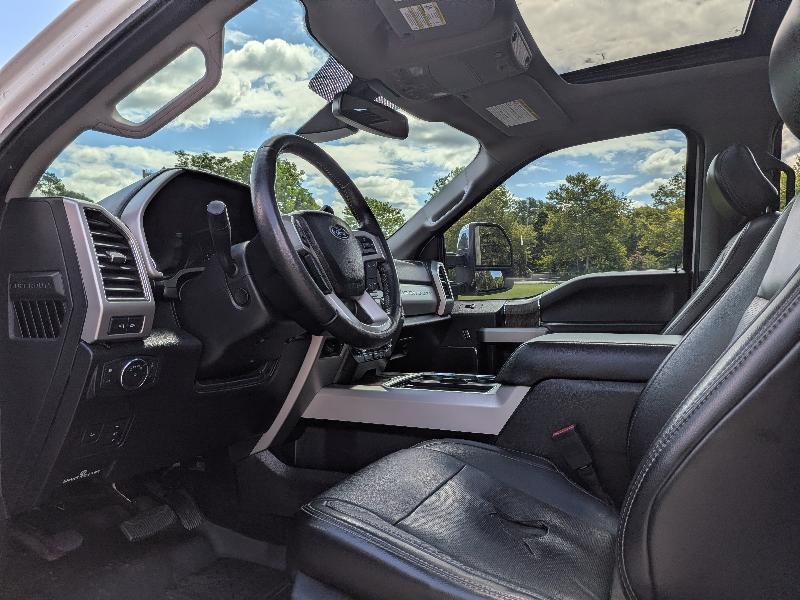 Ford F-250 SD Lariat Crew Cab 4WD 2019