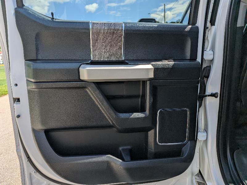 Ford F-250 SD Lariat Crew Cab 4WD 2019