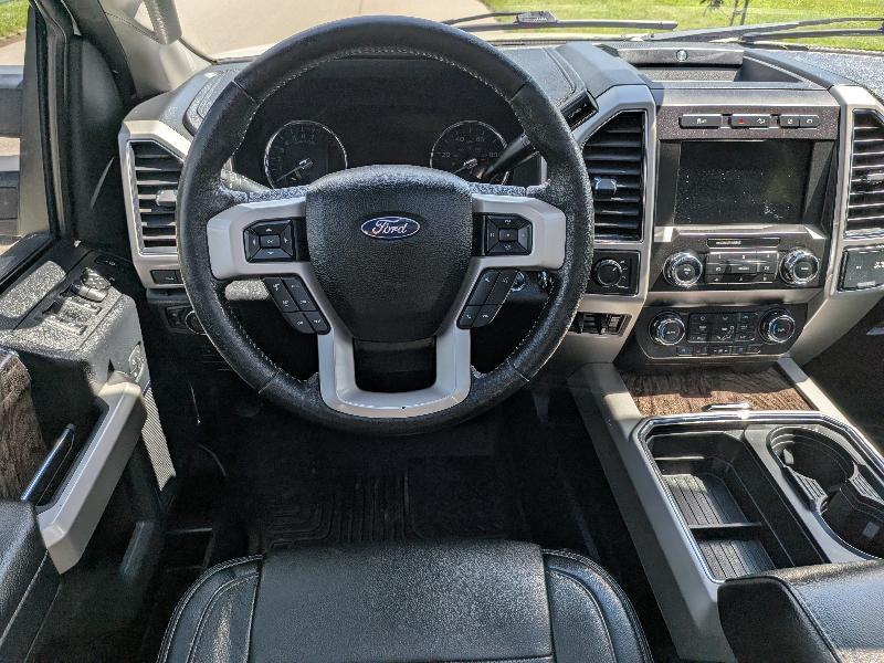 Ford F-250 SD Lariat Crew Cab 4WD 2019
