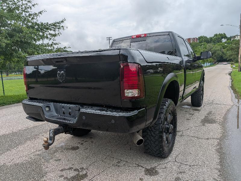 RAM 2500 SLT Crew Cab SWB 4WD 2014